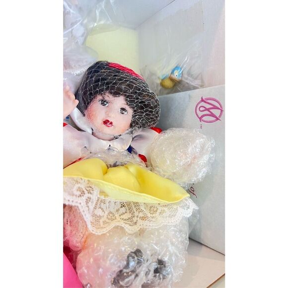 DISNEY TINY TOT TRIO by MARIE OSMOND MINT NRFB SNOW WHITE/CINDERELLA/SLEEPBEAUTY - Picture 4 of 14